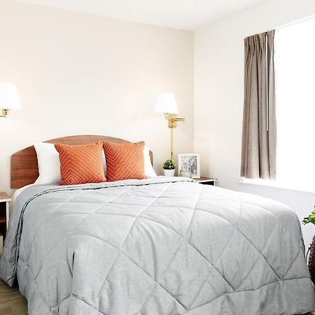 Intown Suites Extended Stay Columbus Oh - I-70E Hamilton Rd المظهر الخارجي الصورة