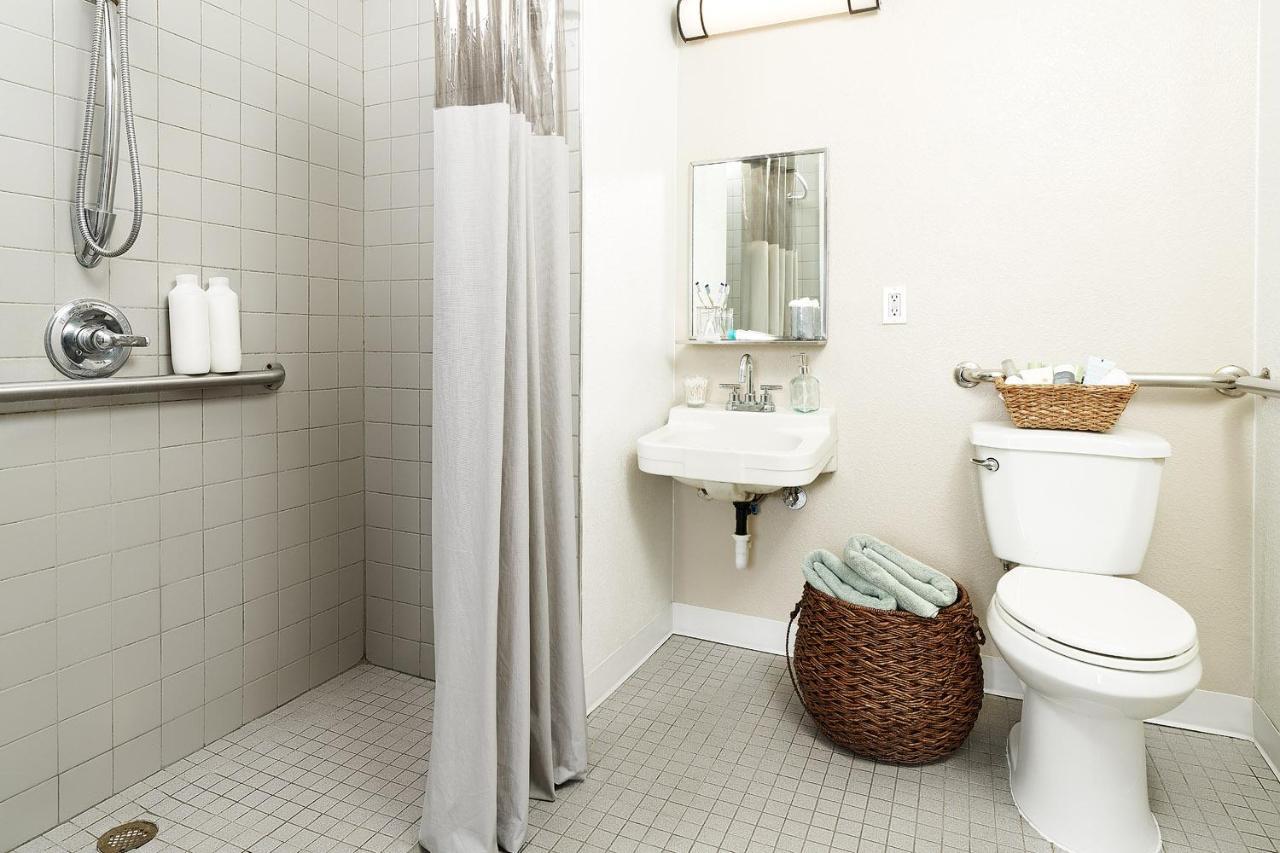 Intown Suites Extended Stay Columbus Oh - I-70E Hamilton Rd المظهر الخارجي الصورة